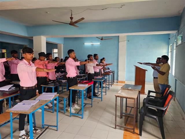  महाविद्यालय में नशा मुक्त भारत अभियान 2025 (शपथ कार्यक्रम) किया गया। 