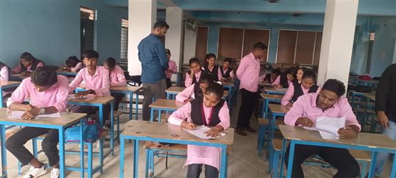स्वीप के अंतर्गत मतदाता जागरूकता पर निबंध।